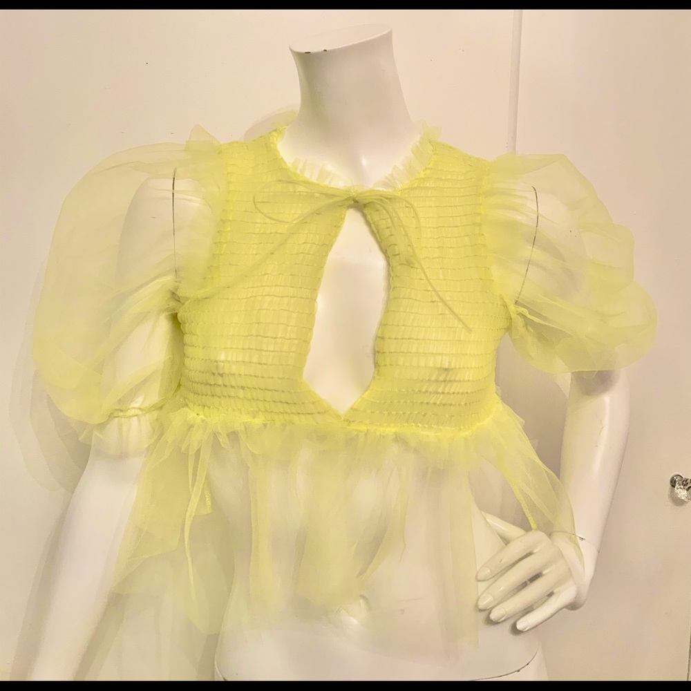 Zara Yellow Sheer Puff Sleeve Crop Top Blouse M